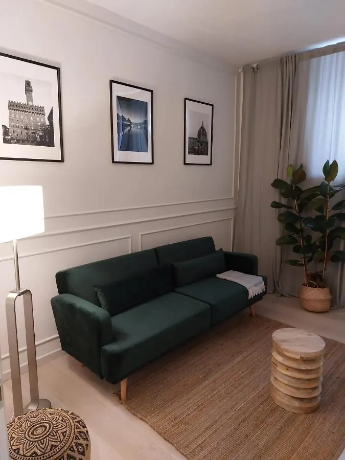 Trilocale , 4 Posti Letto Apartment Florence Italy