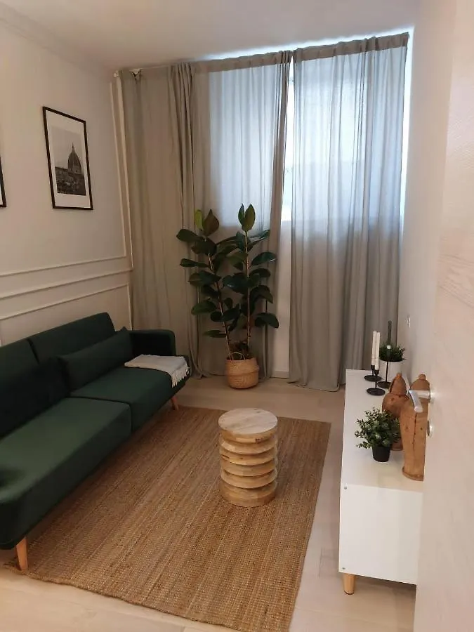 Trilocale , 4 Posti Letto Apartment Florence Italy